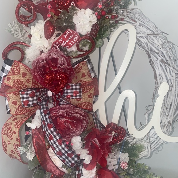 Valentine’s Wreath,Grapevine Wreath,Valentine’s decor,door hanger,wall hanger - Picture 3 of 11